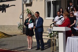 Ani de liceu, frumoşi, minunați, dar grăbiți, trecători…